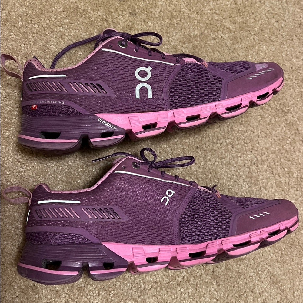 On cloud 8.5 Women's Athletic Shoes in Purple and Pink - Picture 5 of 12